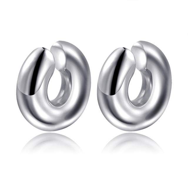 Chunky stainless steel hollow out ear cuff