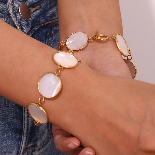 Elegant natural mother shell stainless steel toggle bracelet