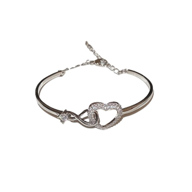 Delicate hollow out heart diamond bracelet