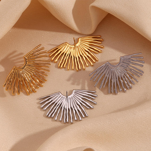 18KG pesonality fan shape stainless steel earrings