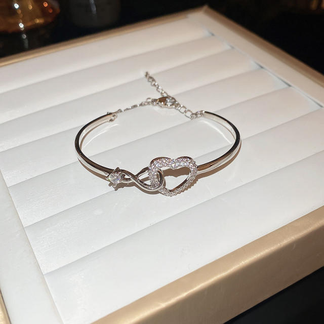 Delicate hollow out heart diamond bracelet
