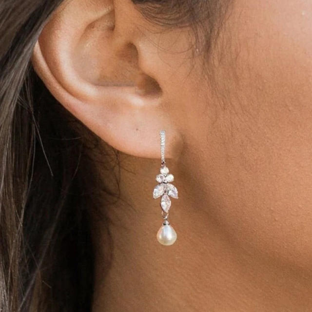 Elegant pearl drop diamond earrings