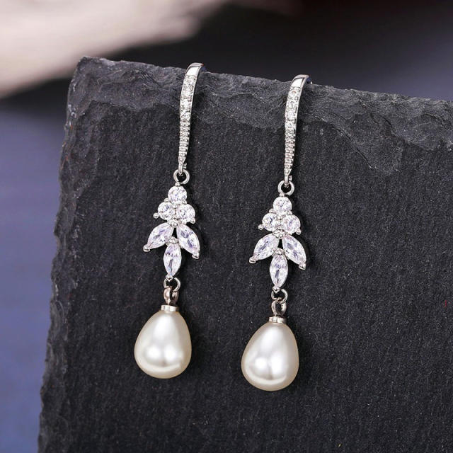 Elegant pearl drop diamond earrings