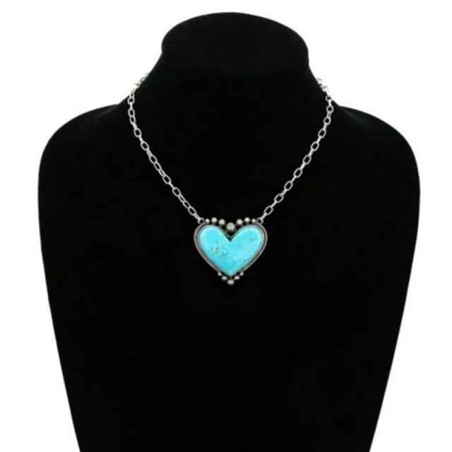 Vintage boho turquoise heart necklace