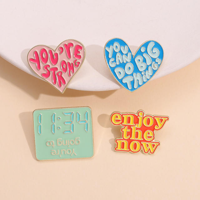 Popular hot sale color enamel english letter brooch pins
