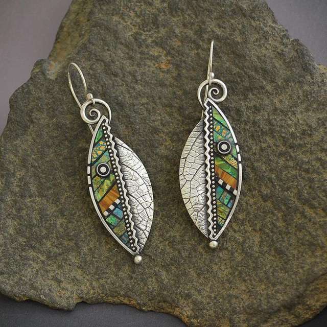 Vintage creative silver color leaf earrings