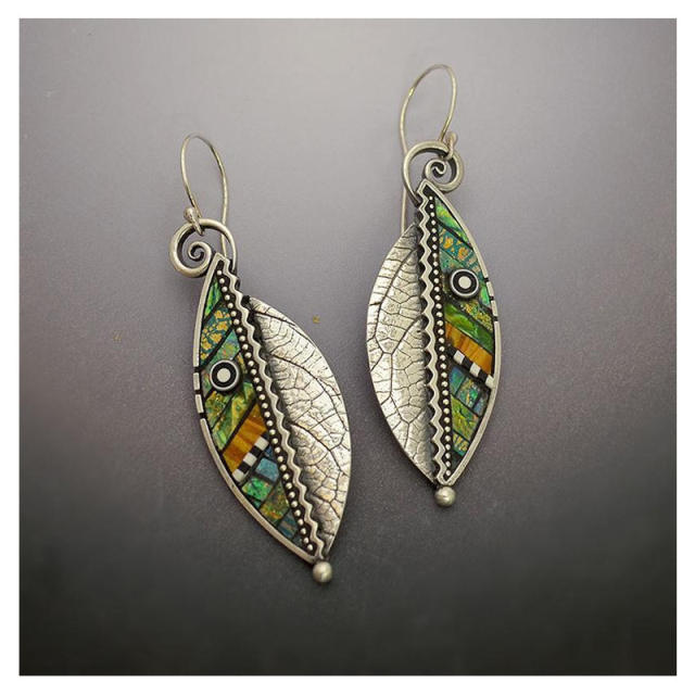 Vintage creative silver color leaf earrings