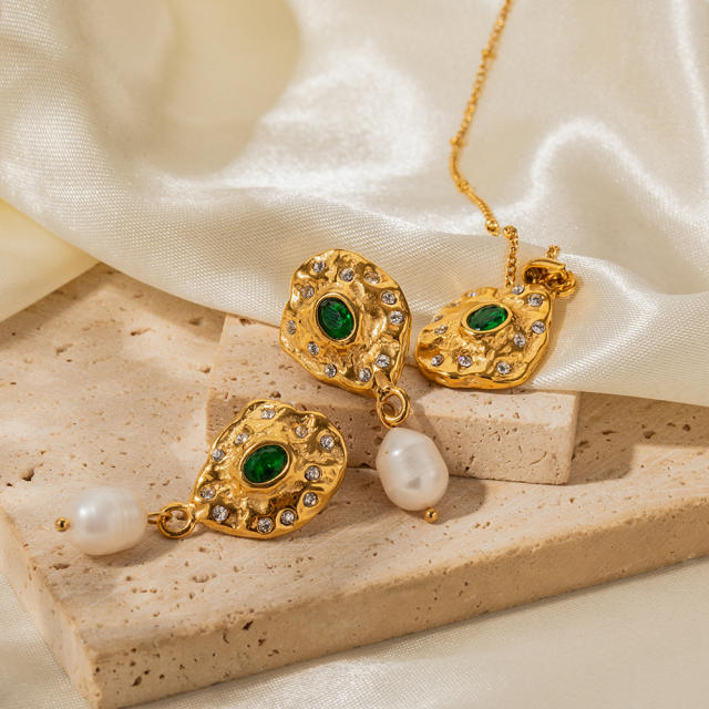 18KG vintage emerald statement pearl drop stainless steel necklace set