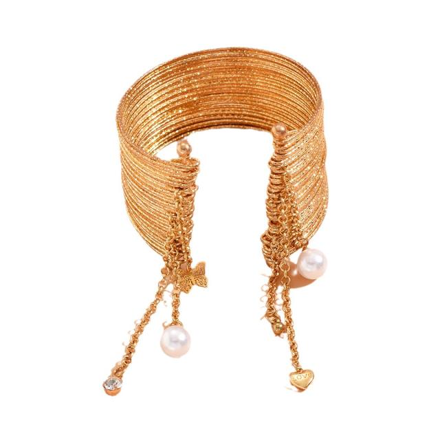 Personality pearl bead tassek charm metal bold cuffs bangle for women