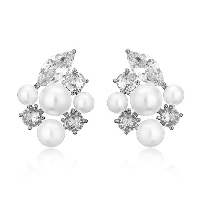 Elegant pearl bead cubic zircon wedding diamond studs earrings