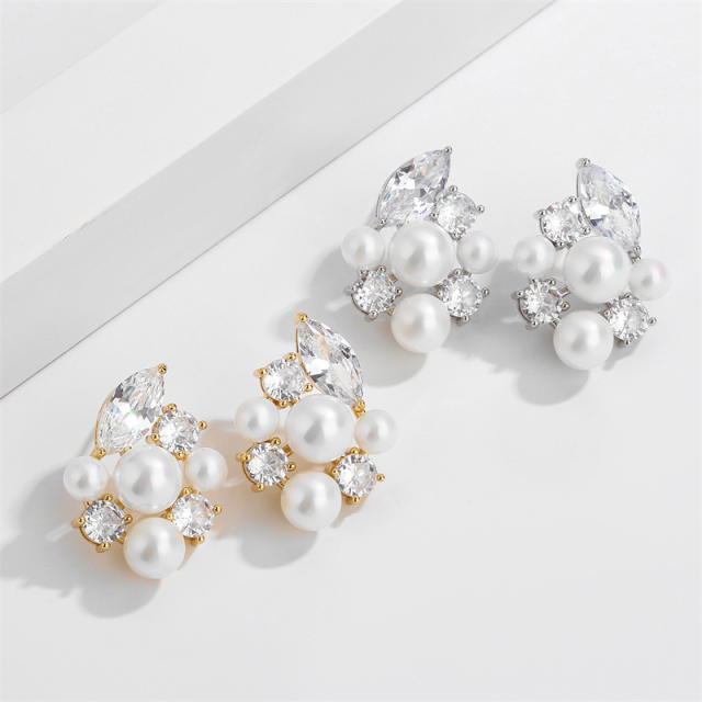 Elegant pearl bead cubic zircon wedding diamond studs earrings