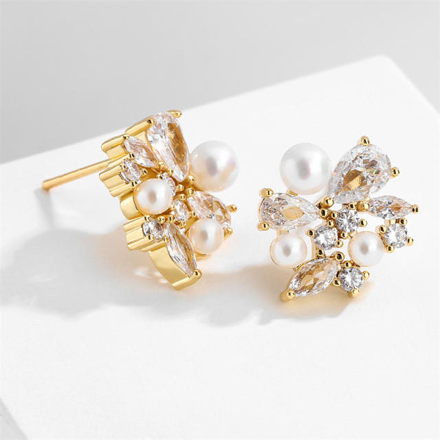 Korean fashion luxury pearl bead cubic zircon copper studs earrings
