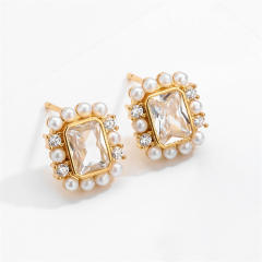 Elegant pearl bead cubic zircon copper studs earrings