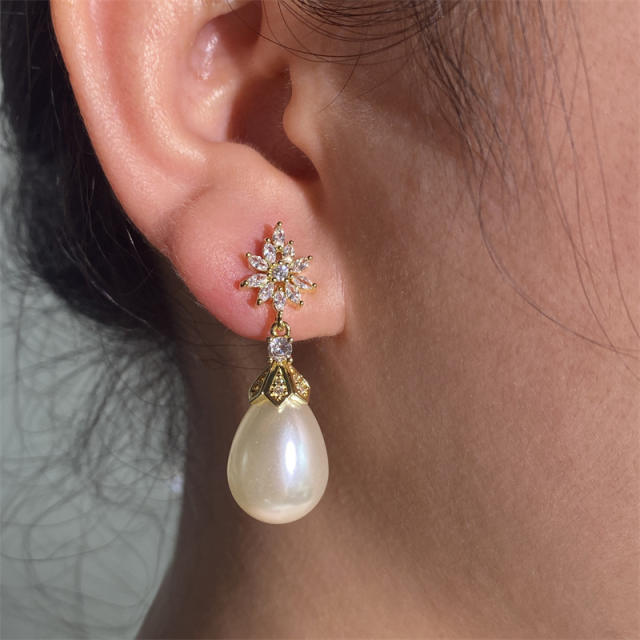 Eleagnt cubicz ircon tear drop pearl women wedding earrings prom earrings