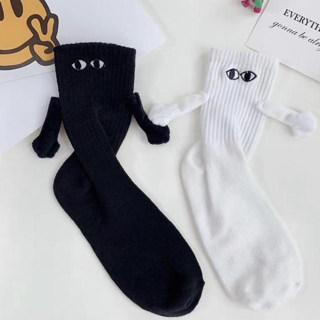 Hot sale Magnetic attraction hand couple socks women men tiktok