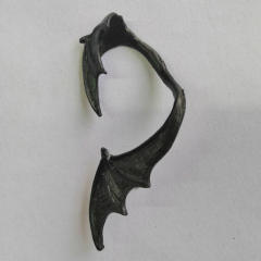 Gothic the eagle bat design ear wrap with studs earrings halloween
