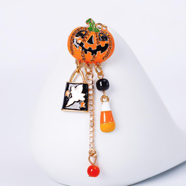 Halloween pumkin design tassel enamel brooch