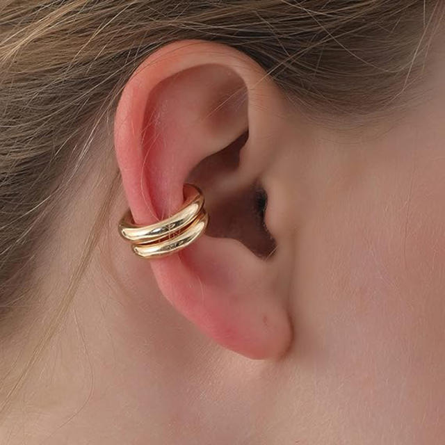 Easy match chunky smooth gold color stainless steel ear cuff