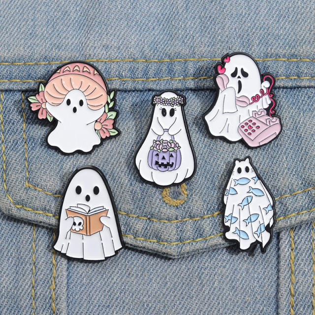Halloween the ghost metal pin brooch gift brooch