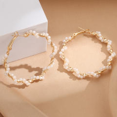 Elegant twisted imitation pearl bead hoop earrings for women