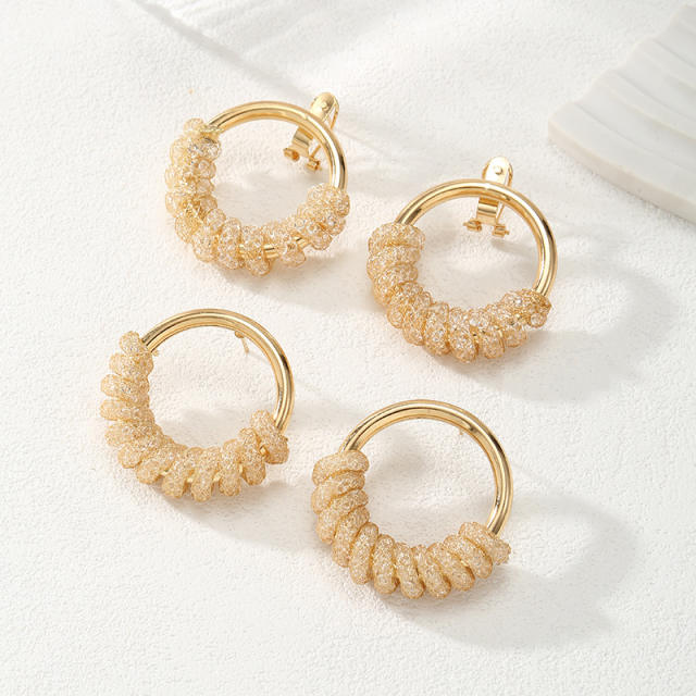 Cheap price gold color circle alloy earrings
