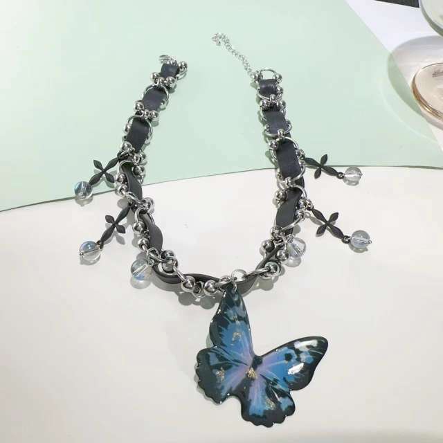 Y2K gothic butterfly charm choker necklace