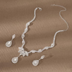 Diamond necklace set for bridal prom