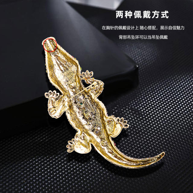 Personality rhinestone crocodile metal brooch