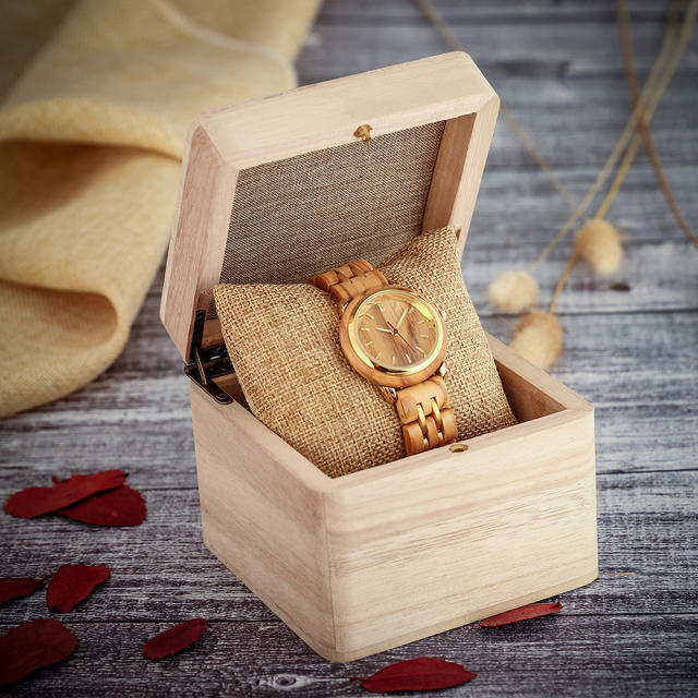 Hot sale wooden material couples quartz watch