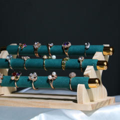 Luxury velvet roll jewelry display for rings