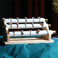 Luxury velvet roll jewelry display for rings