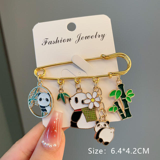 Chinese trend cute panada bamboo metal pin brooch