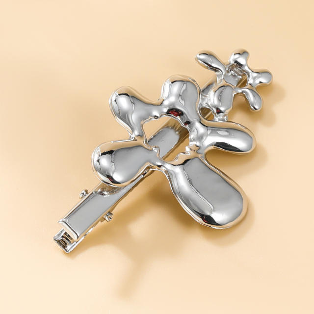 Y2K silver color metal flower design duckbill hair clips