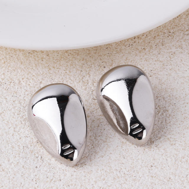 Occident fashion chunky face design copper studs earrings