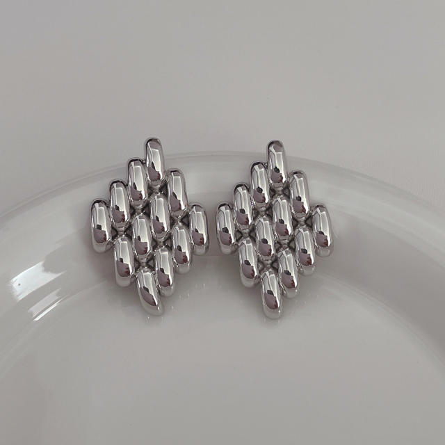 925 needle metal feeling geometric diamond shape studs earrings