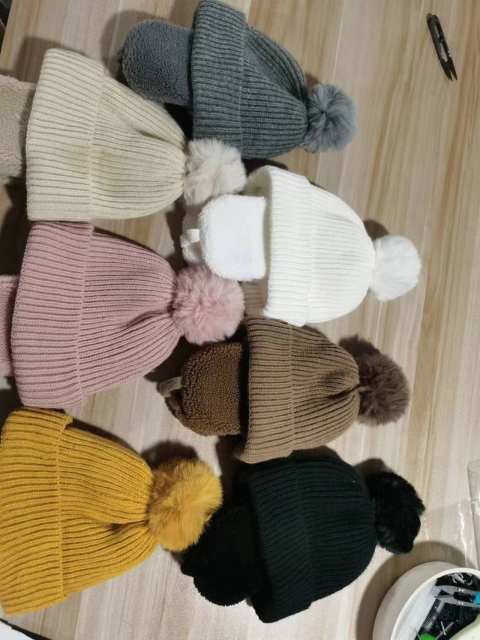 Winter plain color knitted benie cap with ear warmer for kids