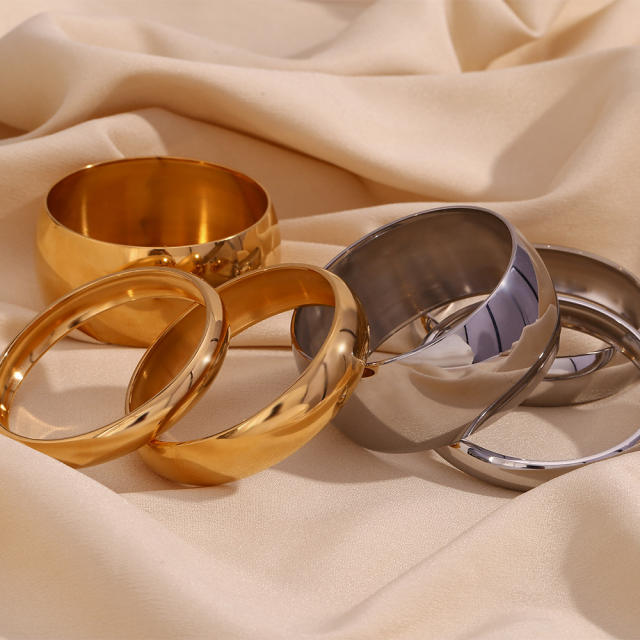 18K chunky bold design mirror smooth stainless steel band bangle