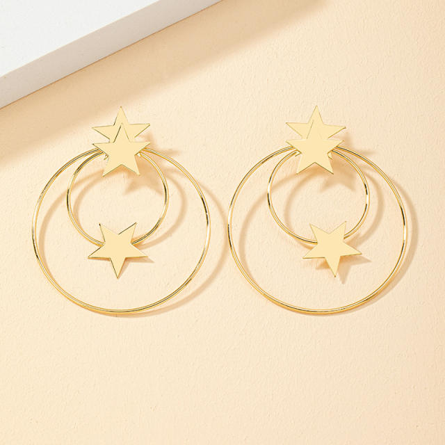 Fashionable gold color star circel earrings