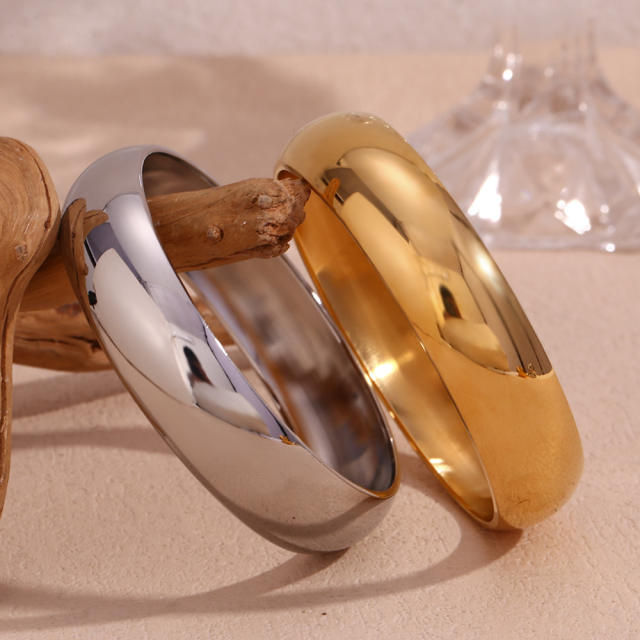 18K chunky bold design mirror smooth stainless steel band bangle