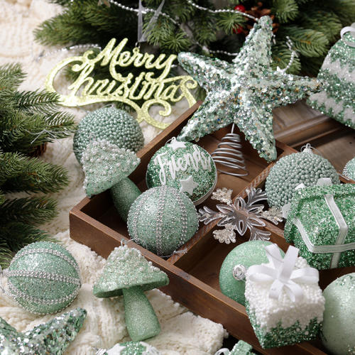 New design delicate christmas ornaments for home christmas tree shop window