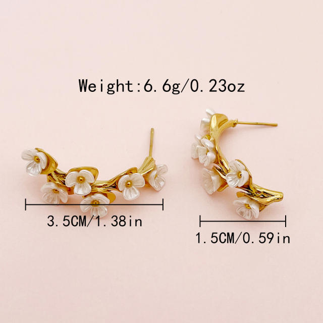 14KG romantic white color shell flower stainless steel earrings
