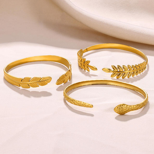 Hot sale geometric line gold color stainless steel cuff bangle