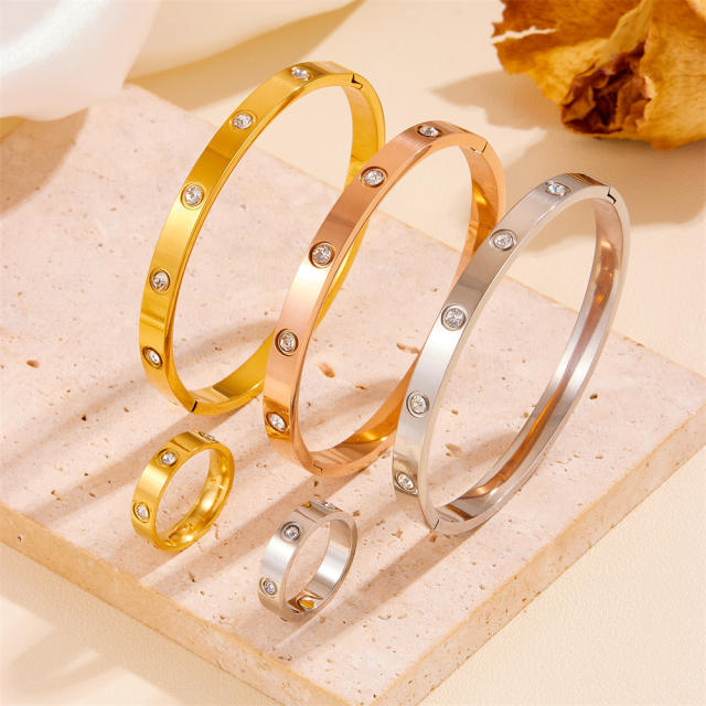 Classic rhinestone stainless steel band bangle finger rings