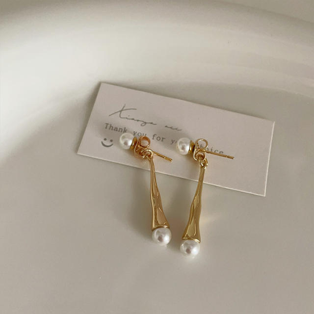 Chic imitataion pearl bead women earrings