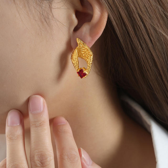18KG beach trend conch shape red cubic zircon stainless steel earrings