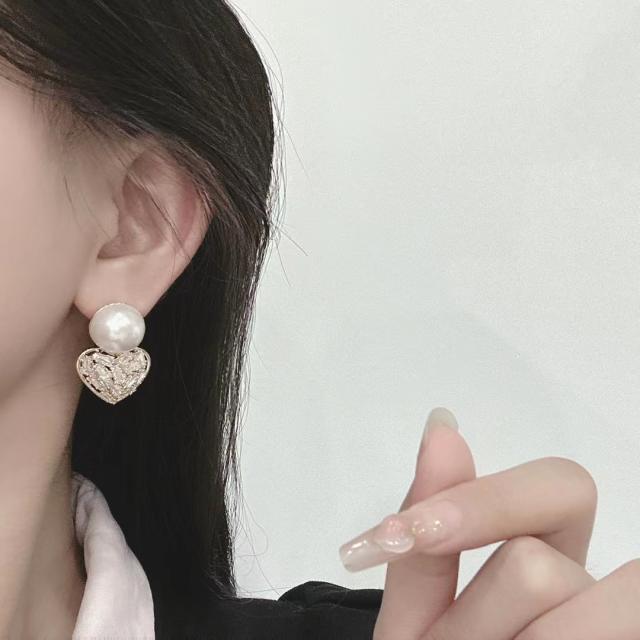 Chic imitataion pearl bead women earrings