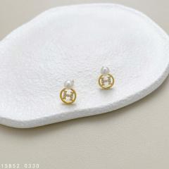 Chic imitataion pearl bead women earrings