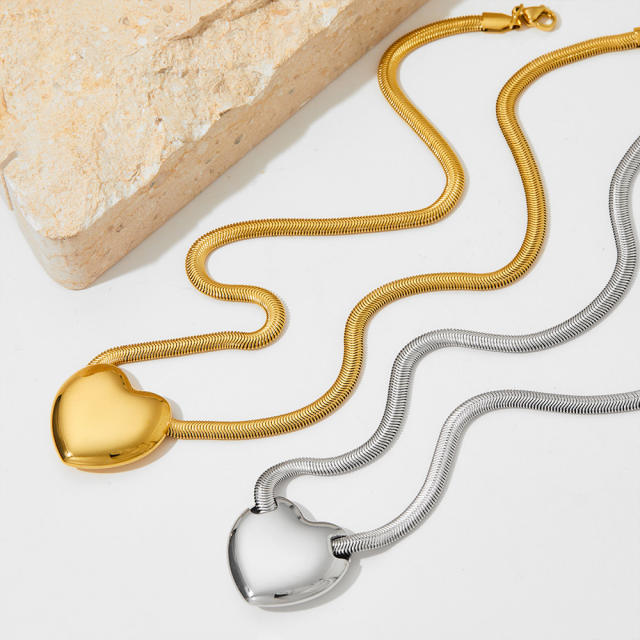 Chunky heart pendant snake chain stainless steel necklace