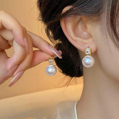 Chic imitataion pearl bead women earrings