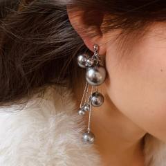 Elegant gray pearl dangle women earrings